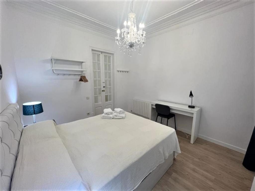 Flor Habitaciones Barcelone Extérieur photo