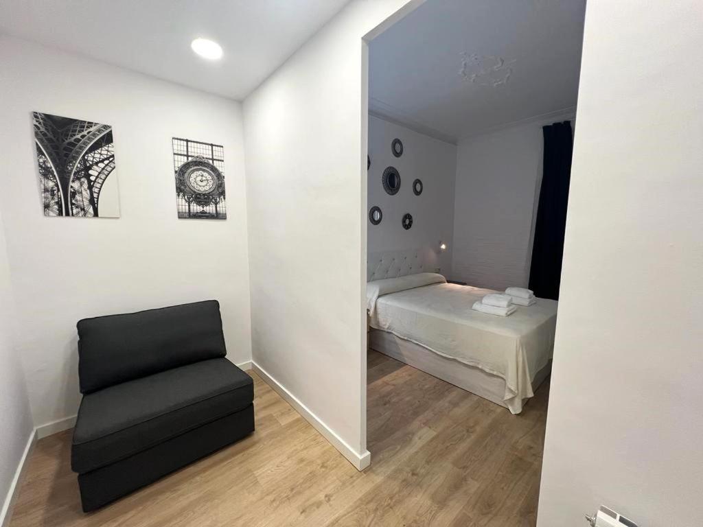 Flor Habitaciones Barcelone Extérieur photo